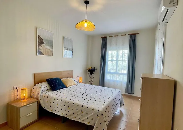 Shr065 En Playa Torrecilla Nerja