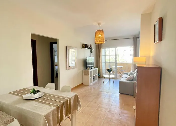 Shr065 En Playa Torrecilla * Nerja